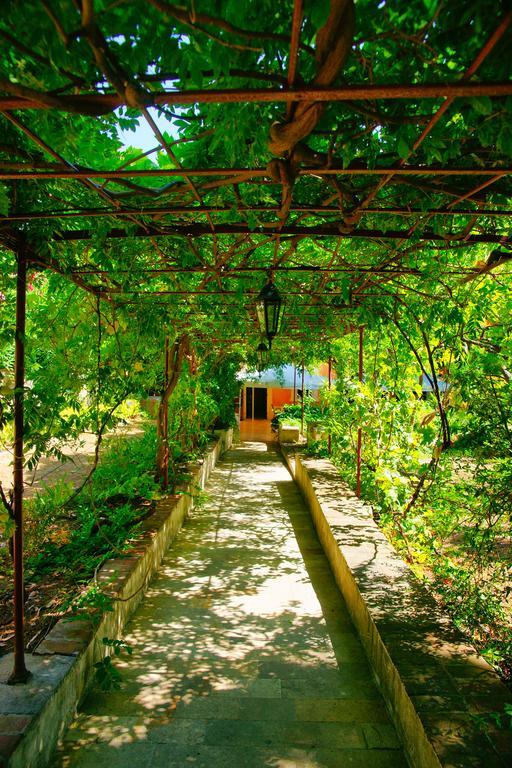 Les Jardins D'Anglise Otel Six-Fours-les-Plages Dış mekan fotoğraf