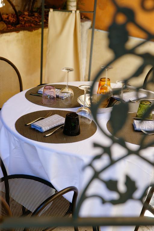 Les Jardins D'Anglise Otel Six-Fours-les-Plages Dış mekan fotoğraf